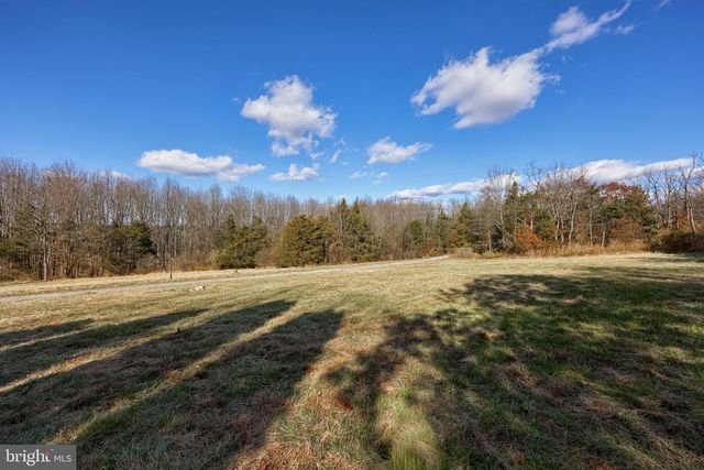7765 HARMONY GROVE RD, Wellsville, PA 17365