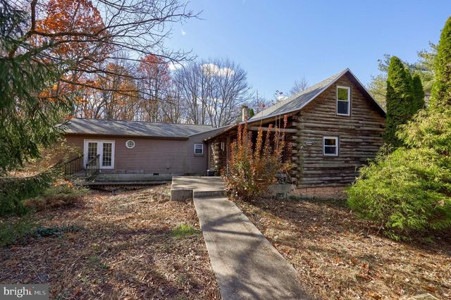 7765 HARMONY GROVE RD, Wellsville, PA 17365