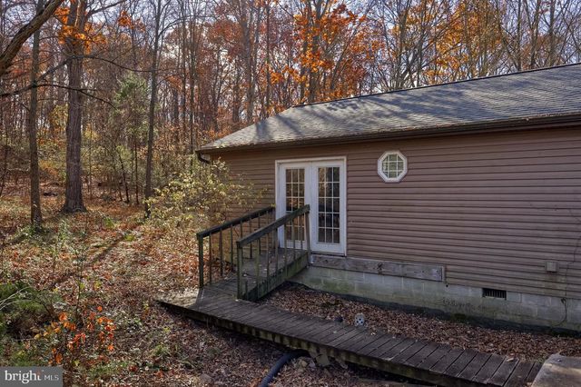 7765 HARMONY GROVE RD, Wellsville, PA 17365