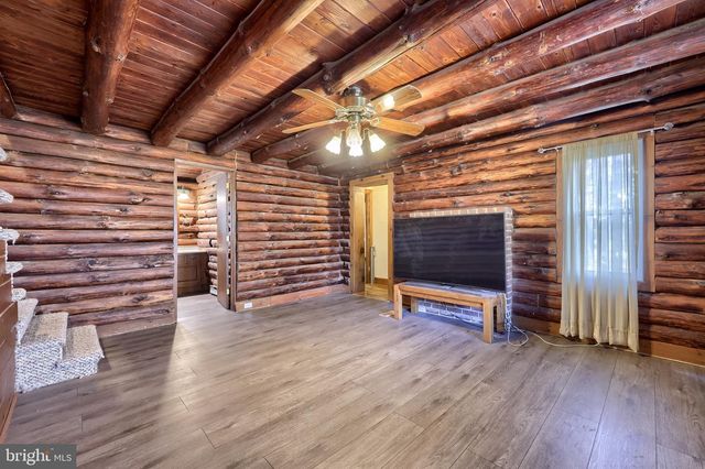 7765 HARMONY GROVE RD, Wellsville, PA 17365