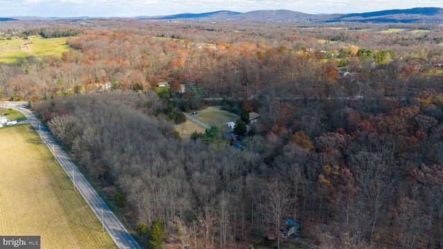 7765 HARMONY GROVE RD, Wellsville, PA 17365