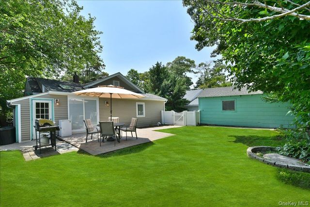 3 School Street, Ronkonkoma, NY 11779