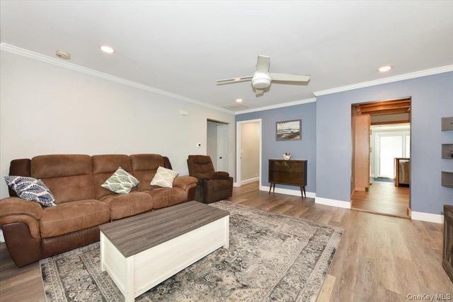 3 School Street, Ronkonkoma, NY 11779