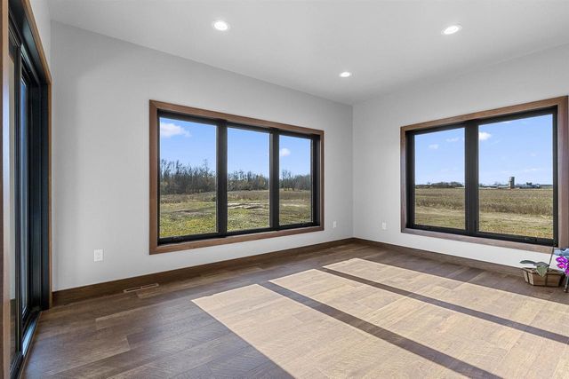 3701 DELCORE ROAD, Oconto, WI 54153