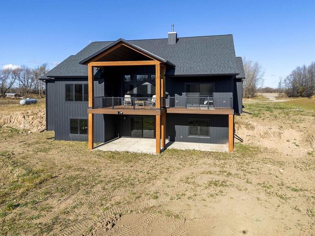 3701 DELCORE ROAD, Oconto, WI 54153