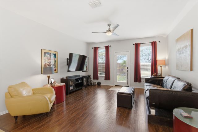 509 Grayson Lane, Lake Dallas, TX 75065