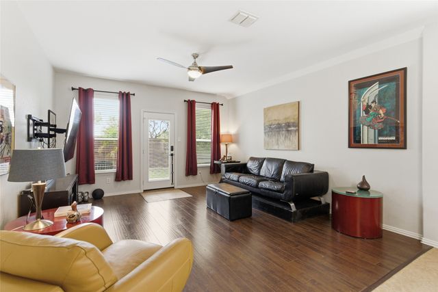 509 Grayson Lane, Lake Dallas, TX 75065