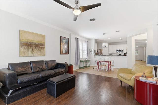 509 Grayson Lane, Lake Dallas, TX 75065