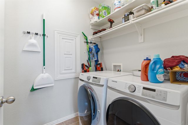 509 Grayson Lane, Lake Dallas, TX 75065