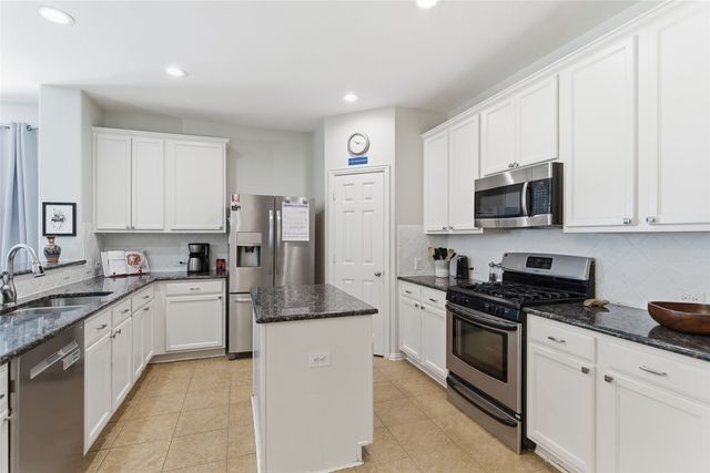 509 Grayson Lane, Lake Dallas, TX 75065