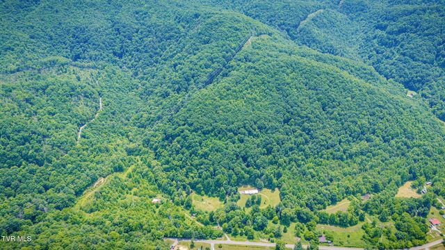 959 Dry Creek Road, Jonesborough, TN 37659