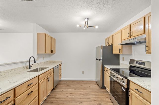 4247 Villas Dr Unit 402, Little River, SC 29566