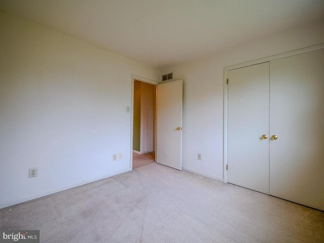 1001 WINFIELD CT, Lansdale, PA 19446