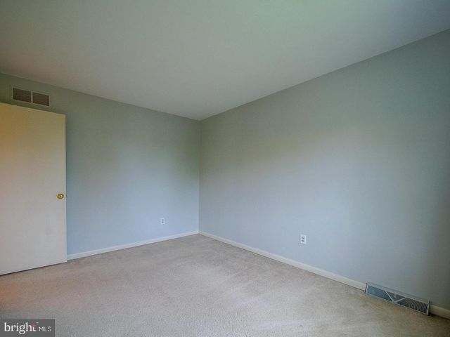 1001 WINFIELD CT, Lansdale, PA 19446
