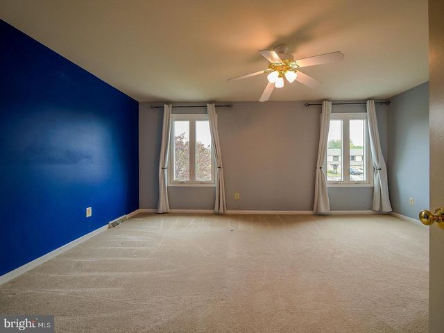 1001 WINFIELD CT, Lansdale, PA 19446