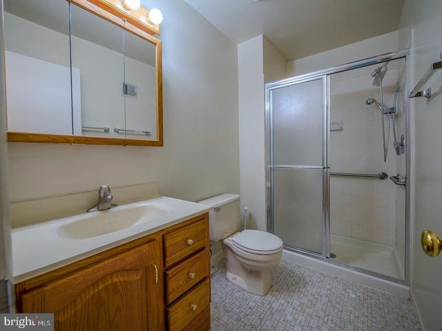 1001 WINFIELD CT, Lansdale, PA 19446