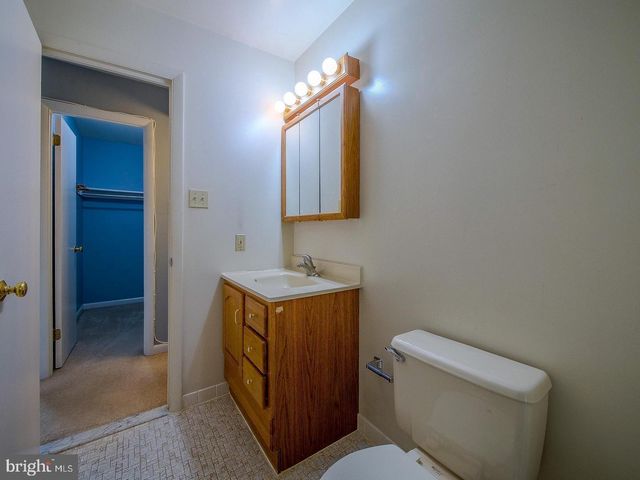 1001 WINFIELD CT, Lansdale, PA 19446