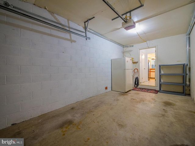 1001 WINFIELD CT, Lansdale, PA 19446