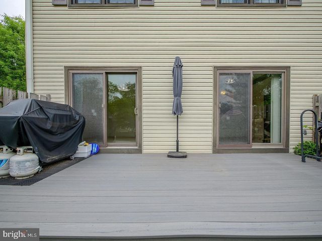 1001 WINFIELD CT, Lansdale, PA 19446
