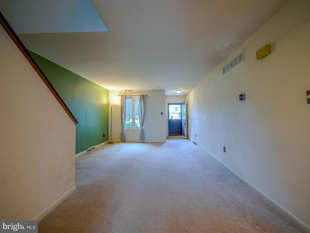 1001 WINFIELD CT, Lansdale, PA 19446