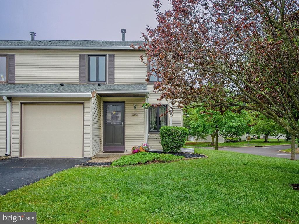 1001 WINFIELD CT, Lansdale, PA 19446