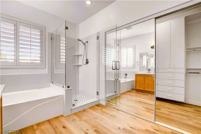 10247 SPLENDOR RIDGE Avenue, Las Vegas, NV 89135