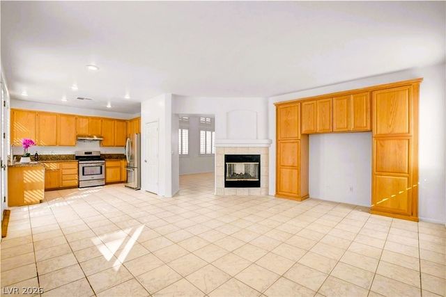 10247 SPLENDOR RIDGE Avenue, Las Vegas, NV 89135