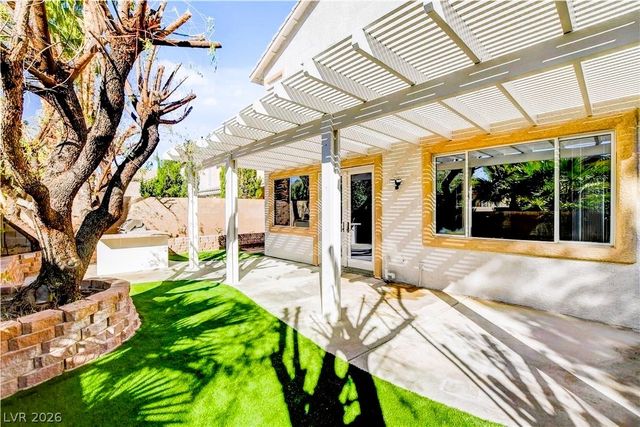 10247 SPLENDOR RIDGE Avenue, Las Vegas, NV 89135