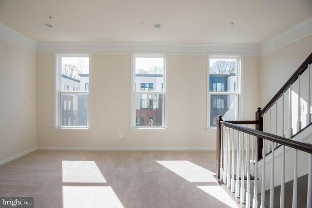 4931 TRAIL VISTA LN, Chantilly, VA 20151