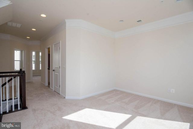 4931 TRAIL VISTA LN, Chantilly, VA 20151