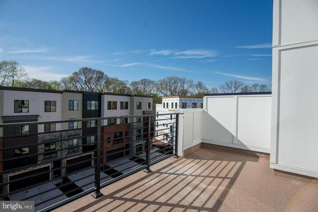 4931 TRAIL VISTA LN, Chantilly, VA 20151