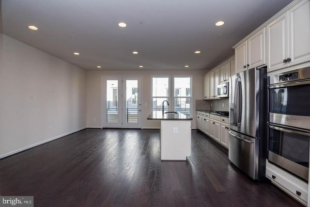 4931 TRAIL VISTA LN, Chantilly, VA 20151