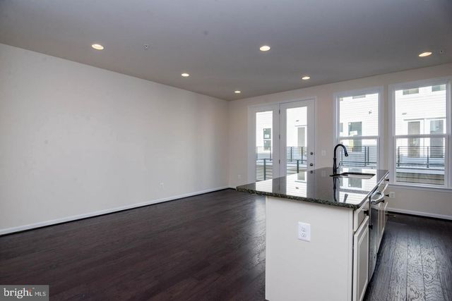 4931 TRAIL VISTA LN, Chantilly, VA 20151