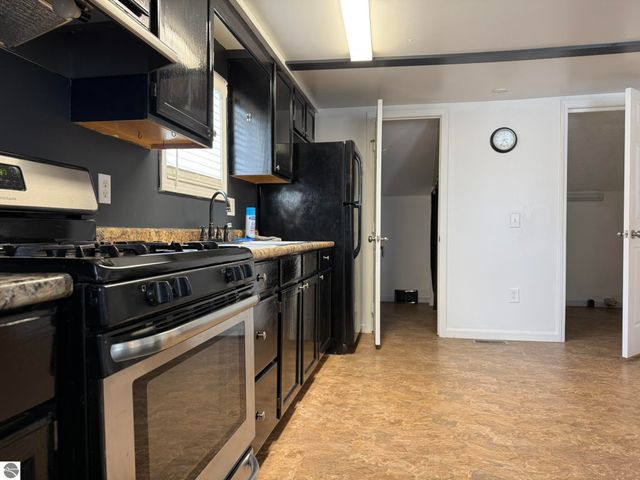 1583 State Street, Grawn, MI 49637