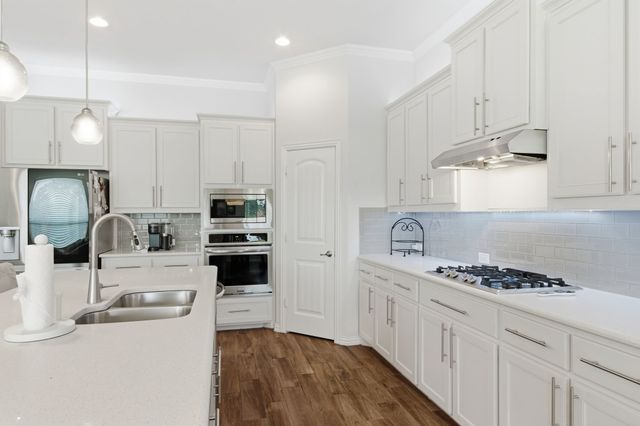 15601 Mirasol Drive, Fort Worth, TX 76177