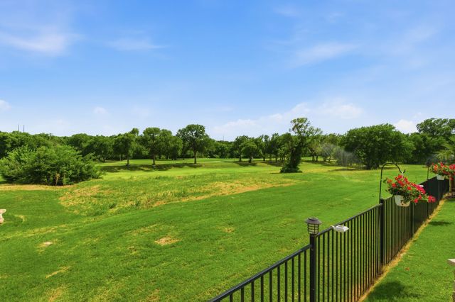 15601 Mirasol Drive, Fort Worth, TX 76177
