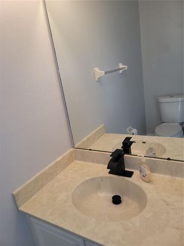 18405 KENTISBURY COURT, Land O Lakes, FL 34638