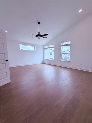 1417 Kramer LN 19, Austin, TX 78758