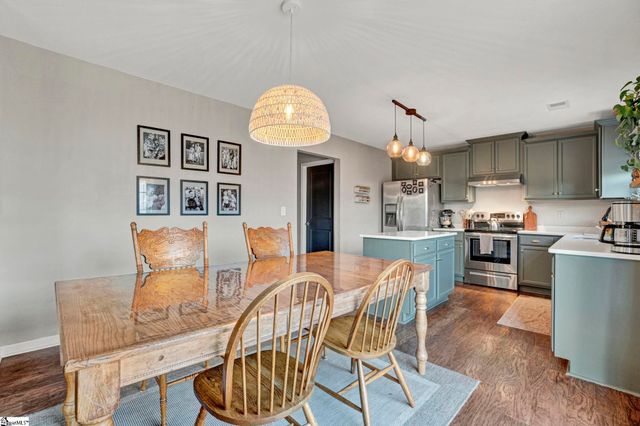 216 Triple Creek Drive, Piedmont, SC 29673