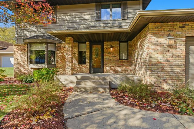 1541 Prairie Hill Road, Saint Cloud, MN 56301