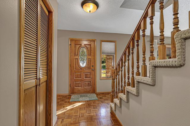 1541 Prairie Hill Road, Saint Cloud, MN 56301