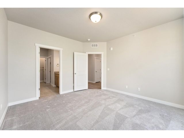 4160 South Park Dr 201, Loveland, CO 80538