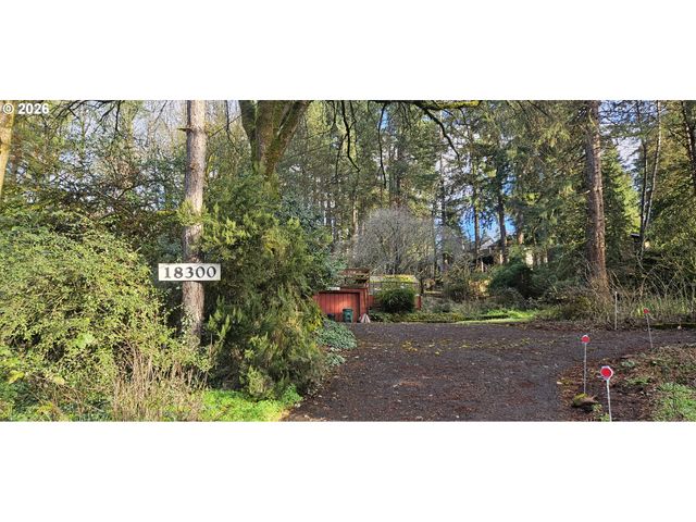 18300 BRYANT Rd, Lake Oswego, OR 97034