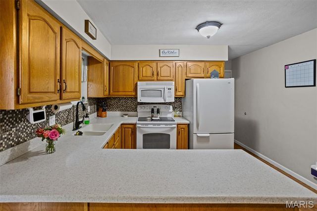 416 Sanders Street, Bethalto, IL 62010