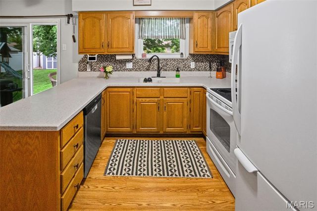 416 Sanders Street, Bethalto, IL 62010