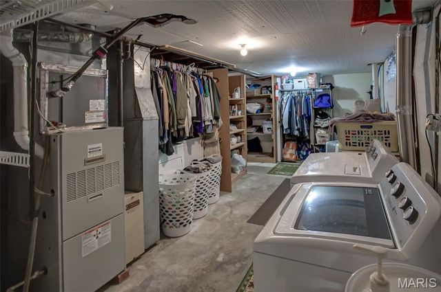 416 Sanders Street, Bethalto, IL 62010
