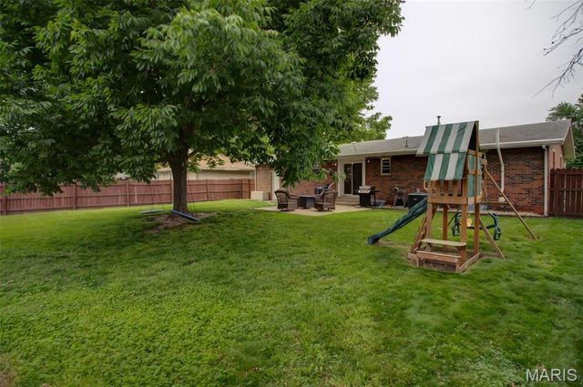 416 Sanders Street, Bethalto, IL 62010