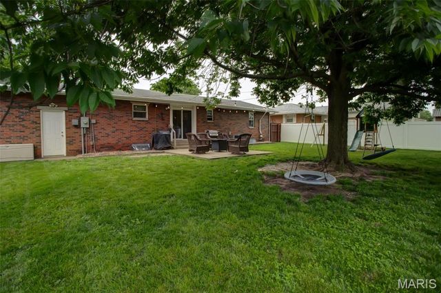 416 Sanders Street, Bethalto, IL 62010