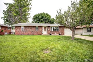 416 Sanders Street, Bethalto, IL 62010