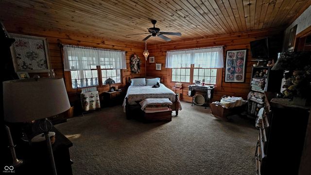 964 W Rabbit Run W, Martinsville, IN 46151